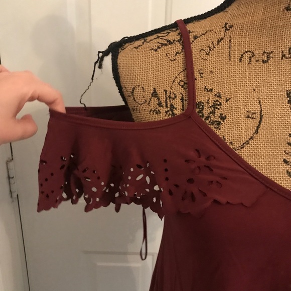 Women’s alya off the shoulder top - Picture 5 of 7